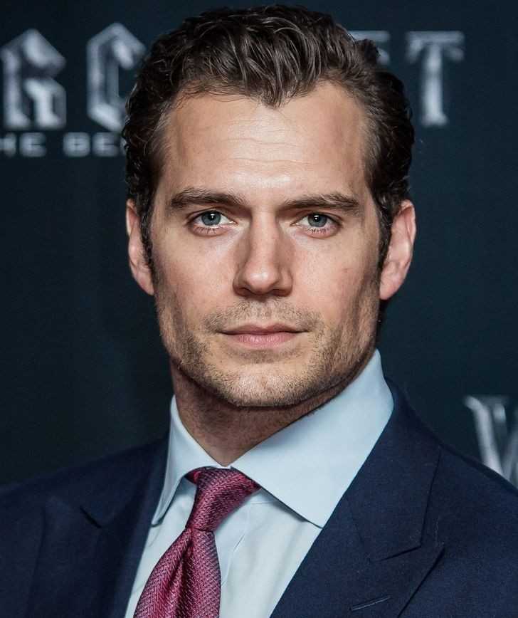 #5. Henry Cavill, aktor