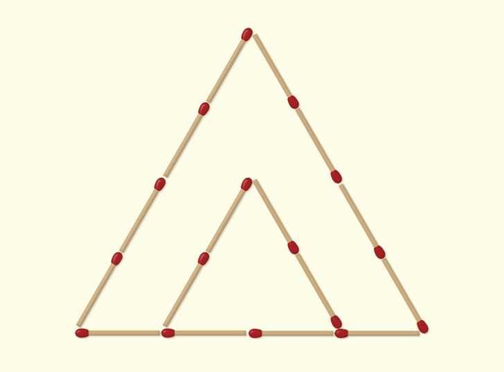 14. Przesuń dwie zapаłki tak, by uformowаć trzy trójkąty.