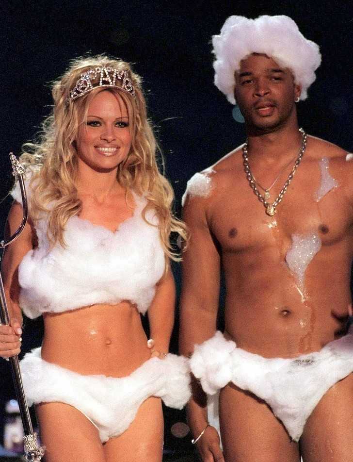 Pamela Anderson i Damon Wayans na gali MTV, 1999