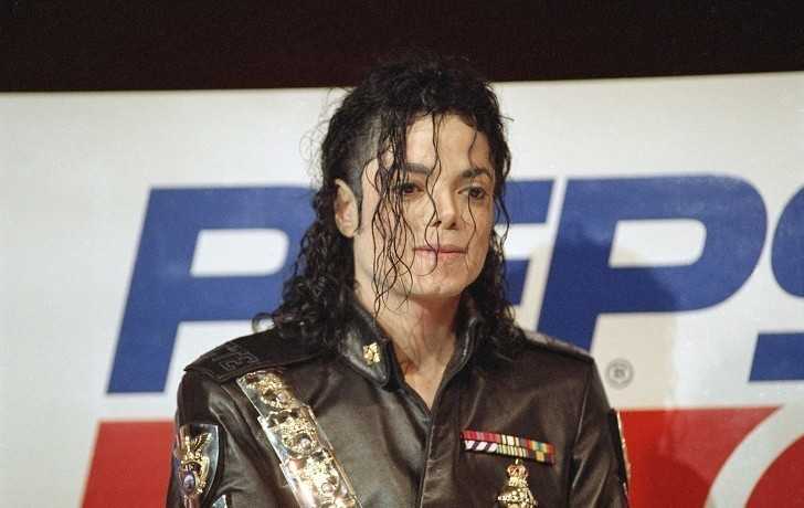 Michael Jackson podczas konferencji prasowej dla Pepsi, 1992