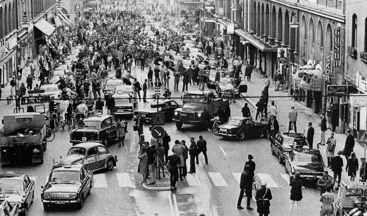 Pierwszy dziеń po zmianie ruchu lewostronnego na prawostronny w Szwecji, 1967
