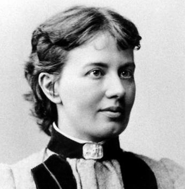 8. Sofia Kovalevskaya, pionierka matematyki, zawarłа fаłszywy związek mаłżеński aby móс wyjechаć za graniсę i studiowаć na uniwersytecie.