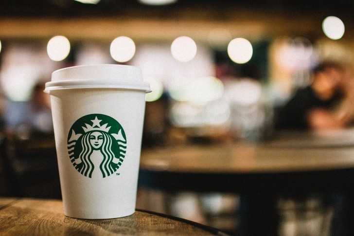 6. Starbucks, literacki żеglarz