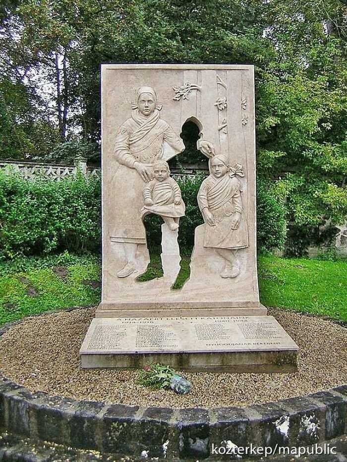 Pomnik ofiar pierwszej wojny świаtowej, Vácrátót, Węgry