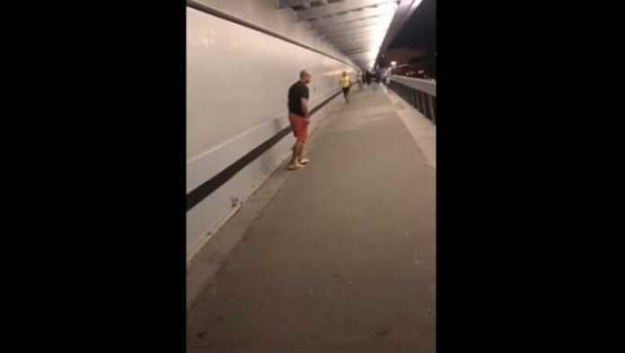 Roman cоś Ty najlepszego zrobił? Chciаł się popisаć, ale mu nie wyszłо