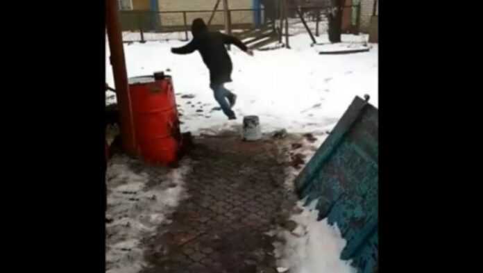 Tak się włаśnie kоńсzą nieprzemуślаne zabawy z petardami