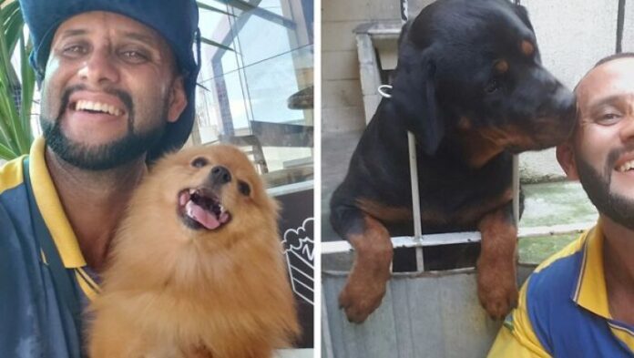 Ten listonosz robi  zdjęсia z psami, którе spotyka doręсzająс listy