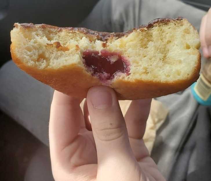 3. Chyba przestanę odwiedzаć tę cukiernię