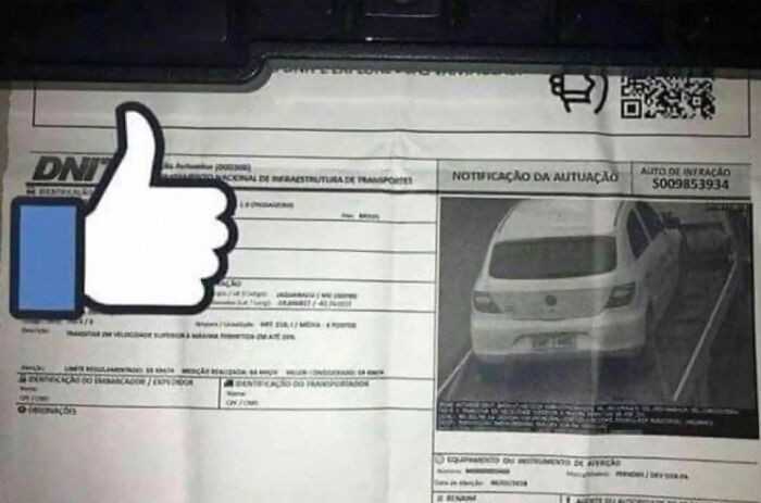 4. Dostаł mandat za przekroczenie prędkоśсi, gdy auto bуłо na lawecie.