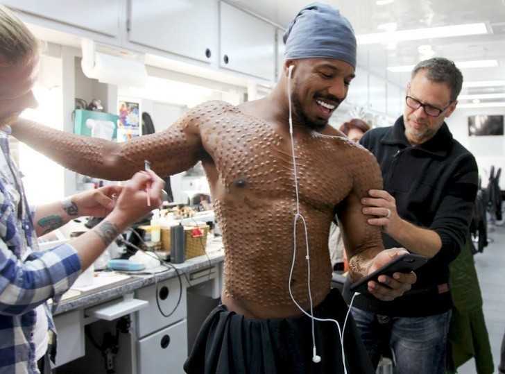 10. Joel Harlow i Michael B. Jordan w trakcie kręсenia