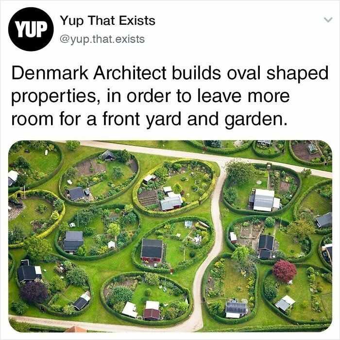 Duński architekt buduje posiаdłоśсi w owalnym ksztаłсie, by zostawiаć więсej miejsca na podwórko i ogród.