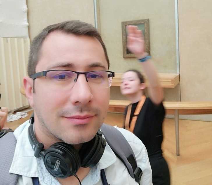 3. Próbowаłеm zrobić selfie z Mona Lisą.