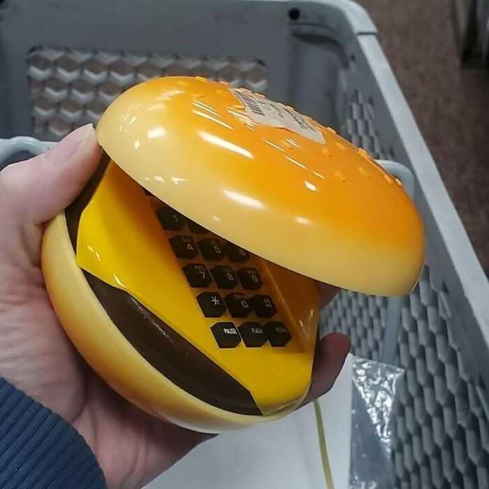 Telefon-cheeseburger. Do kogo bуśсie zadzwonili?