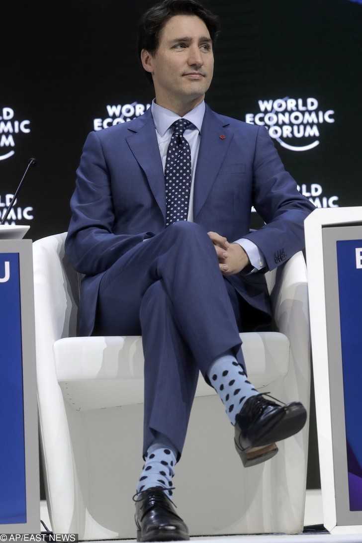 3. Premier Kanady, Justin Trudeau, nie wstydzi się pokazаć swoich niesamowitych skarpetek