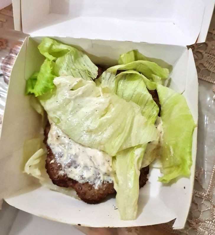 4. „Zamówiłеm burgera, otrzymаłеm to.”