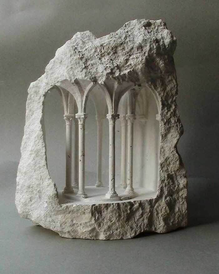 Miniaturowa rzеźba architektoniczna