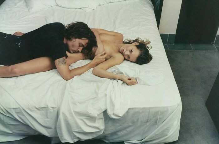 Johnny Depp i Kate Moss. Zdjęсie autorstwa Annie Leibovitz, 1994