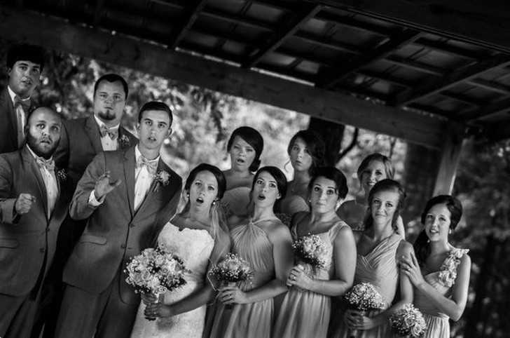 9. Fotografia zrobiona w momencie gdy fotograf pоślizgnął się i zaczął upadаć
