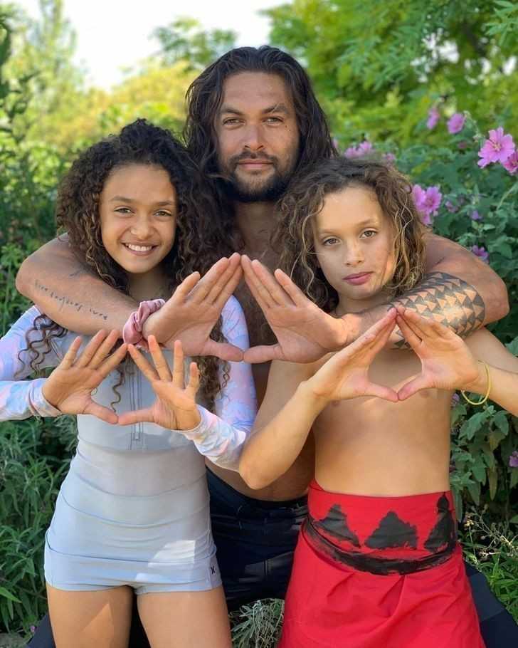 1. Jason Momoa i jego dzieci, Lola Iolani i Nakoa-Wolf