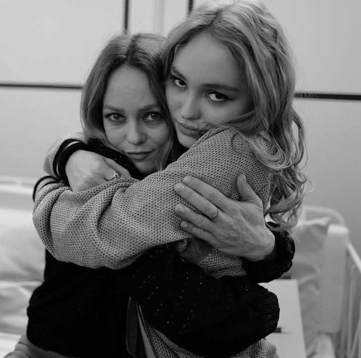 16. Vanessa Paradis i Lily-Rose Depp