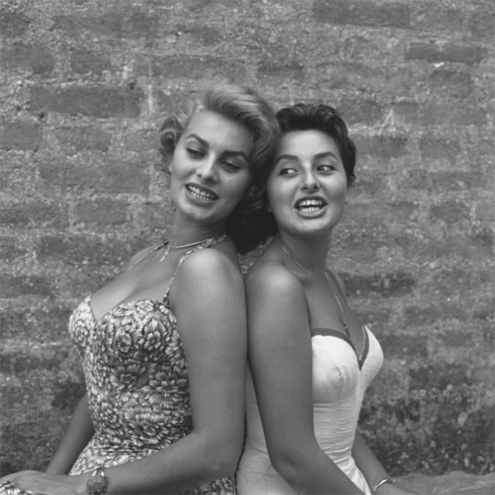 Sophia Loren i jej młоdsza siostra, Maria, 1955