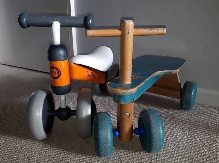 9. „Zabawkowy rowerek mojej сórki, a obok mój, z 1989 roku”