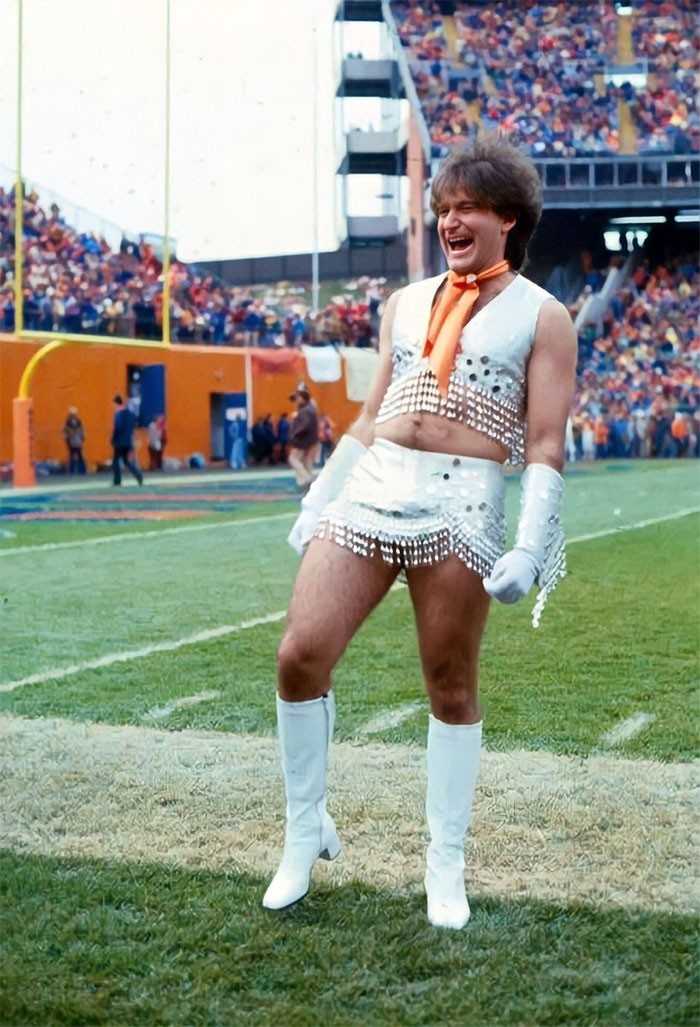 Robin Williams jako pierwszy cheerleader Denver Broncos, 1979