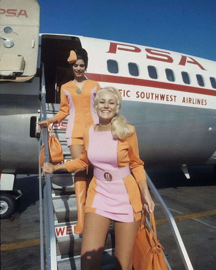 Stewardesy Pacific Southwest Airlines w latach 70.
