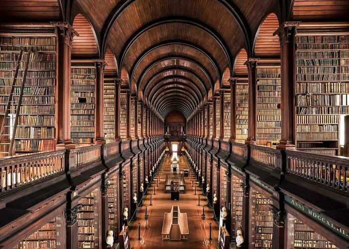 Biblioteka Trinity College, Dublin, Irlandia