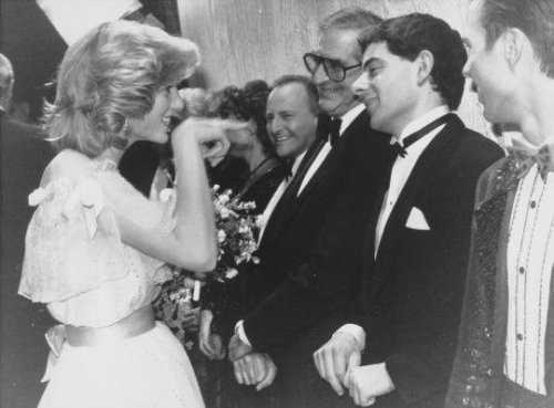 2. Księżna Diana i Rowan Atkinson w 1984 roku