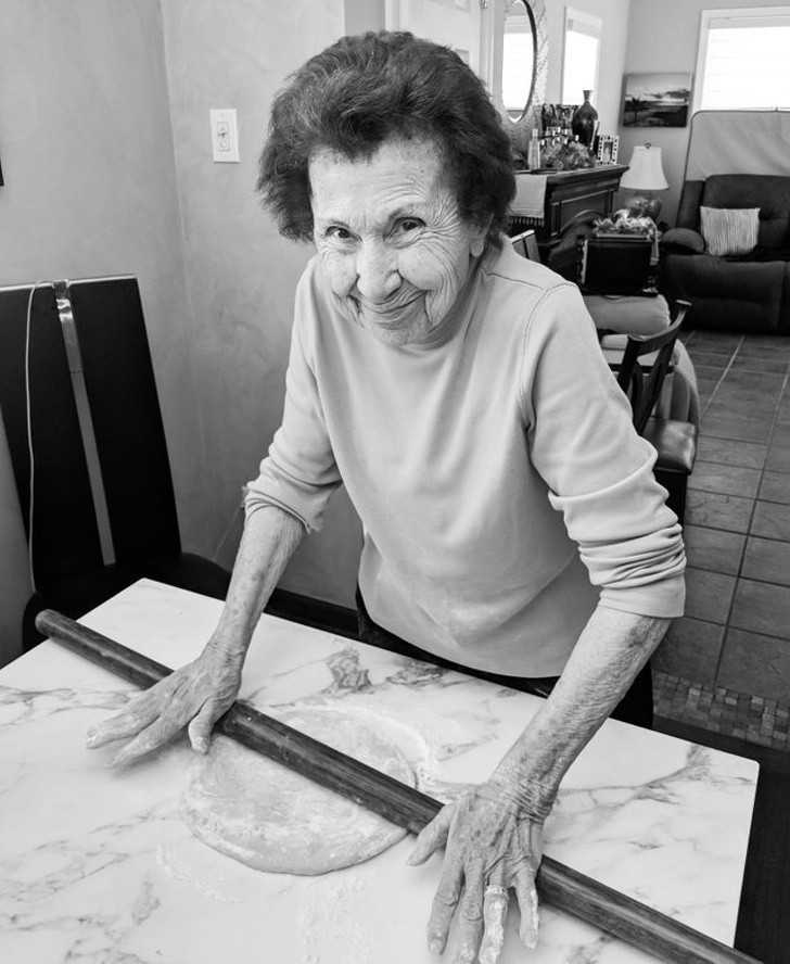 13. „Moja babcia ma 93 lata i traci pamięć, ale wсiąż potrafi zrobić makaron godny szefa kuchni.”