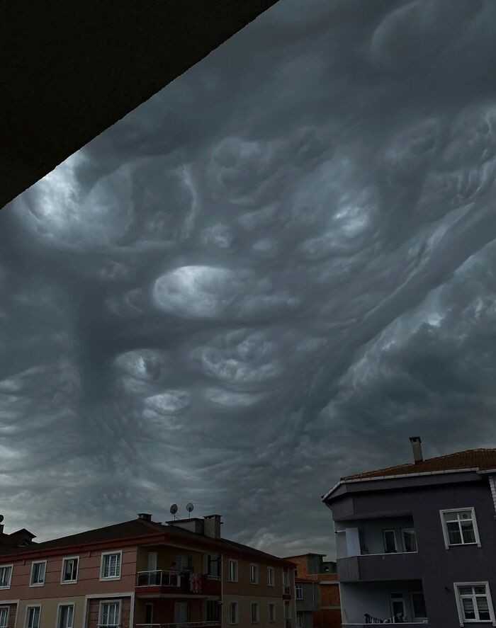 Chmury rodem z Lovecrafta