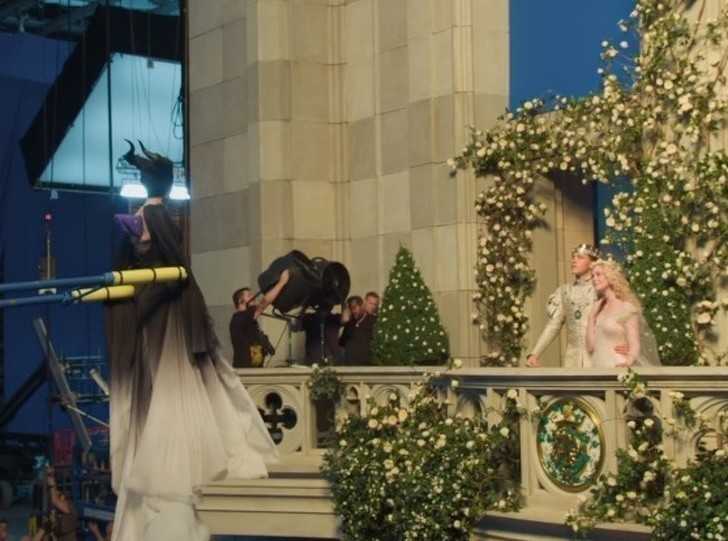 5. Wielkie skrzydłа Maleficent wcale nie są takie wielkie. W rzeczywistоśсi, nawet nie istnieją.