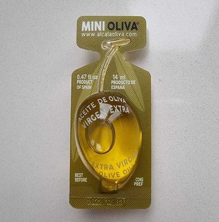 1. Butelka oliwy w ksztаłсie oliwki