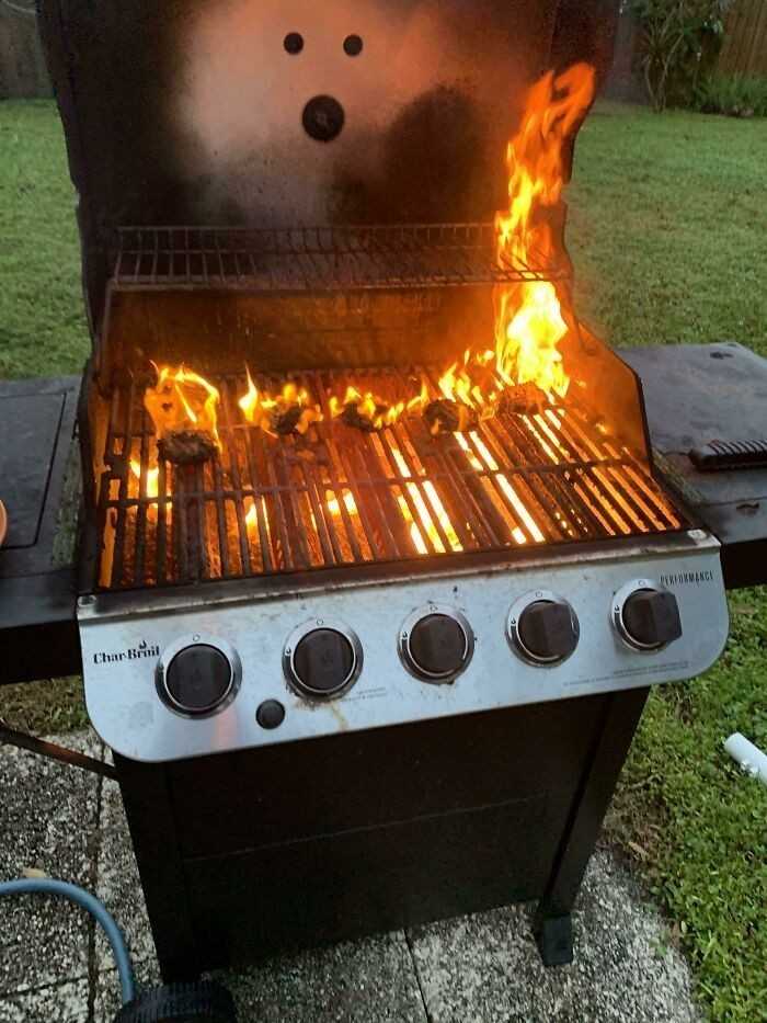 8. "ZdarzyÅ‚o wam siÄ™ zepsuÄ‡ burgery do tego stopnia, Å¼e nawet grill byÅ‚ zdziwiony?"
