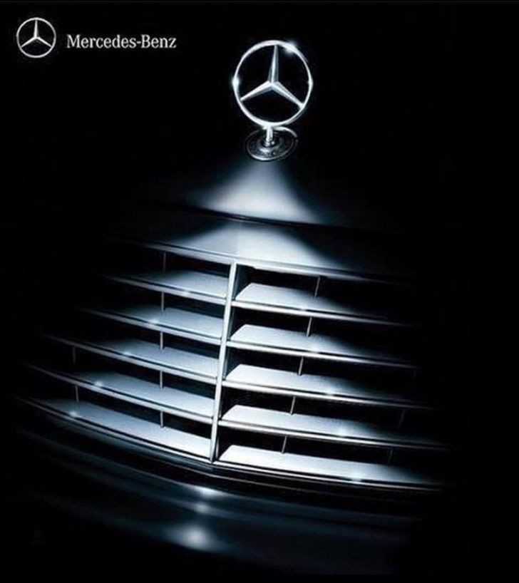 9. ÅšwiÄ™ta w Mercedes-Benz