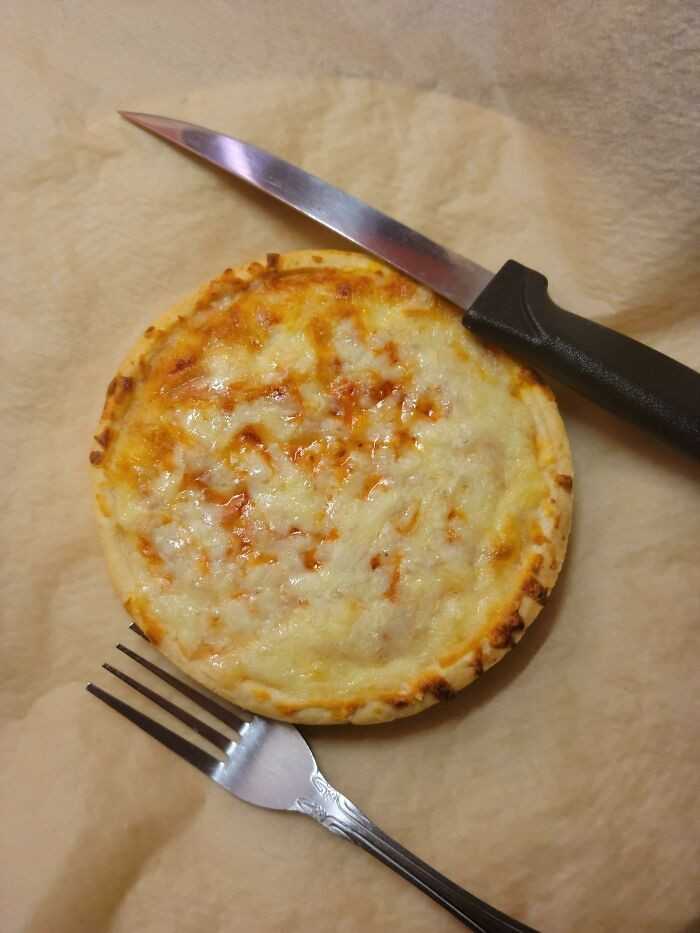 "Pizza w parku rozrywki, ktÃ³ra kosztowaÅ‚a mnie 11 $"