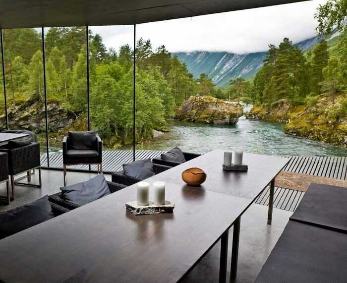 8. Norweski hotel, w ktÃ³rym krÄ™cono film "Ex Machina"